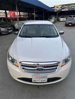 Ford Taurus